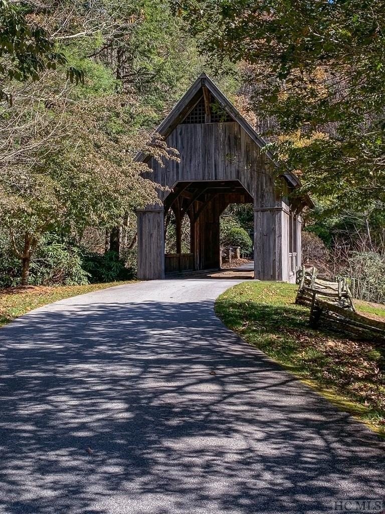 26. Lot 23 Piney Knob Trail