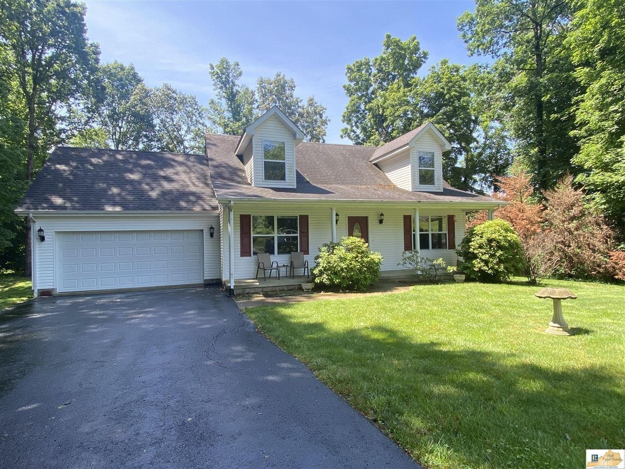 2. 450 Colonial Heights Road
