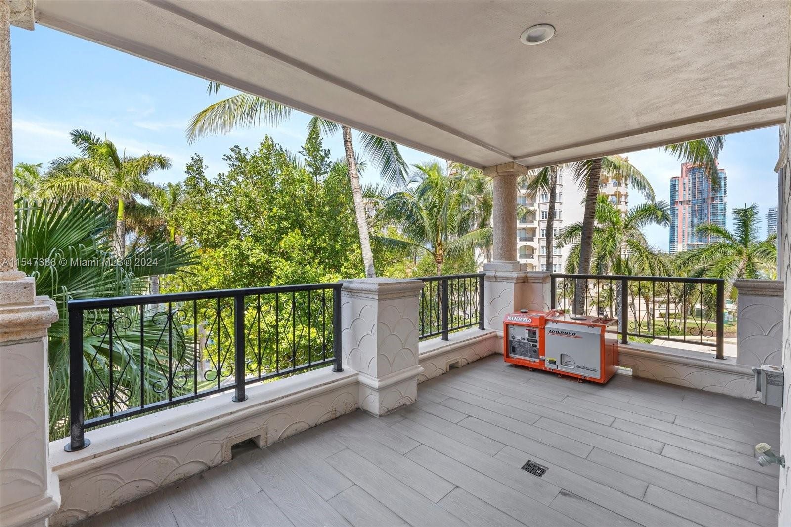 46. 7431 Fisher Island Dr