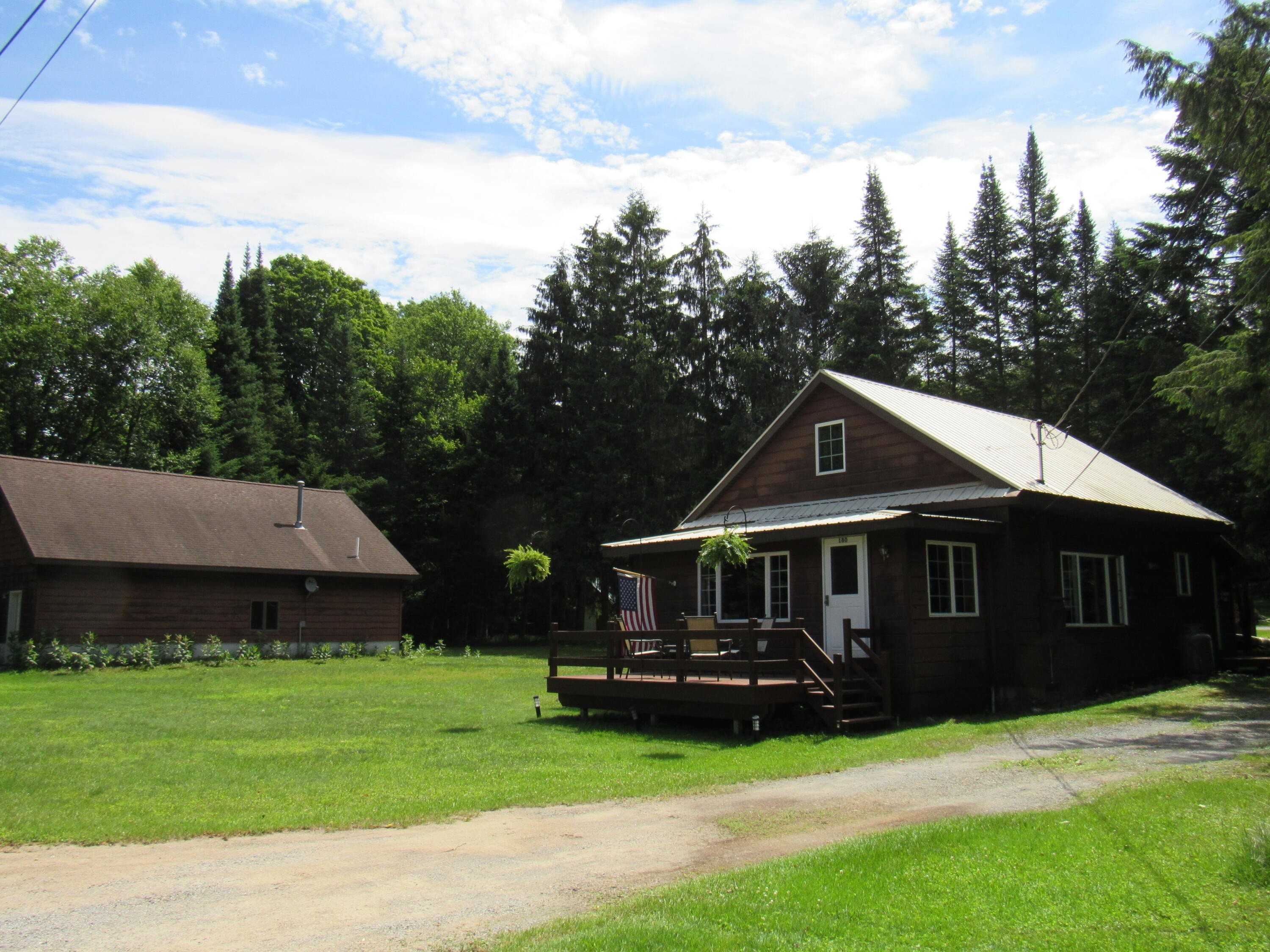 2. 180 Moose River Trail