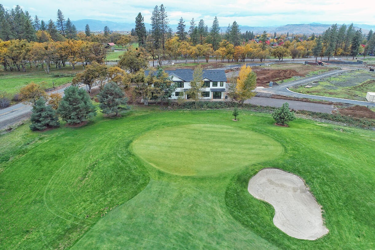 38. 103 Golf View Drive