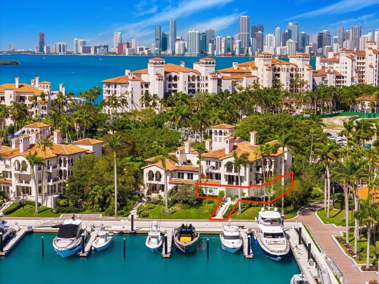 38. 4411 Fisher Island Dr