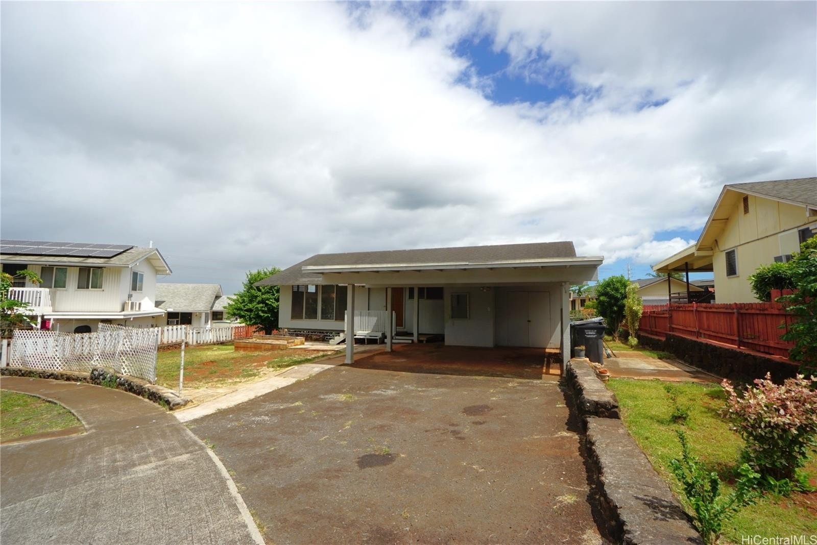 1. 94-1031 Lumihoahu Street