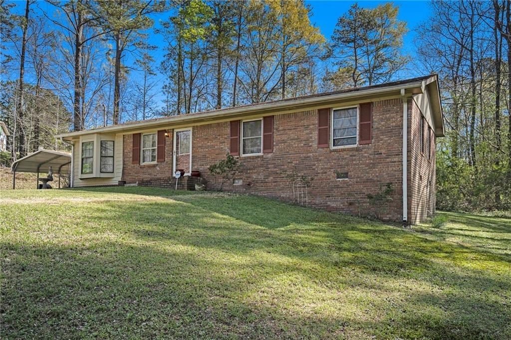 2. 1694 Cartersville Highway