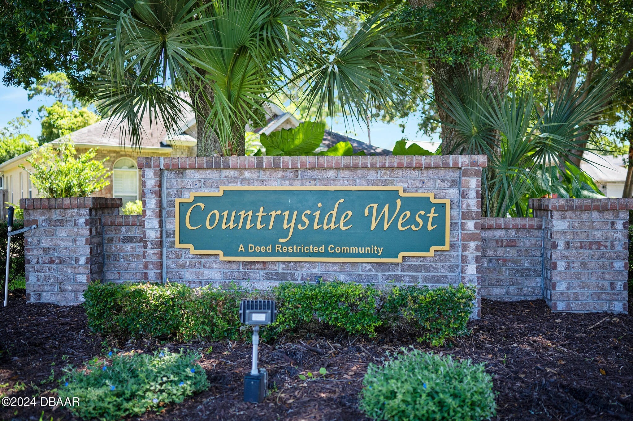 37. 942 Countryside West Boulevard