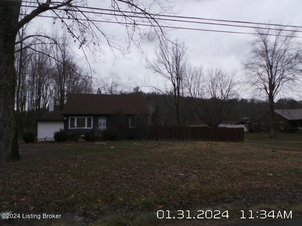 2. 2587 W W. Blue Lick Rd