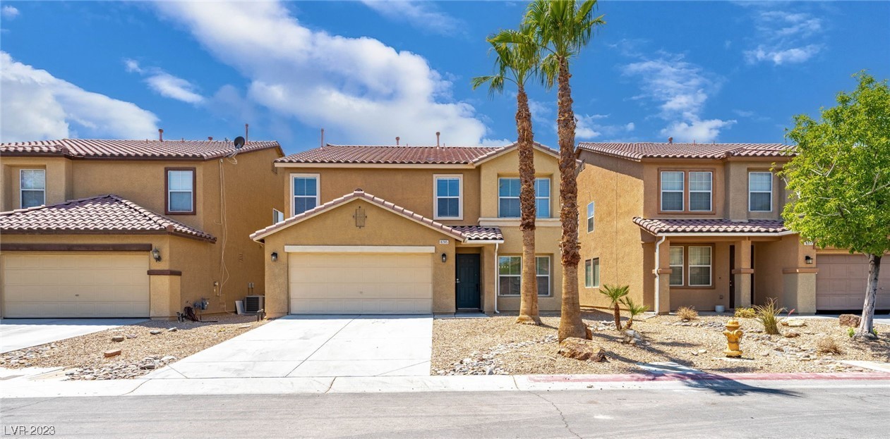 37. 8285 Pearl Oasis Court