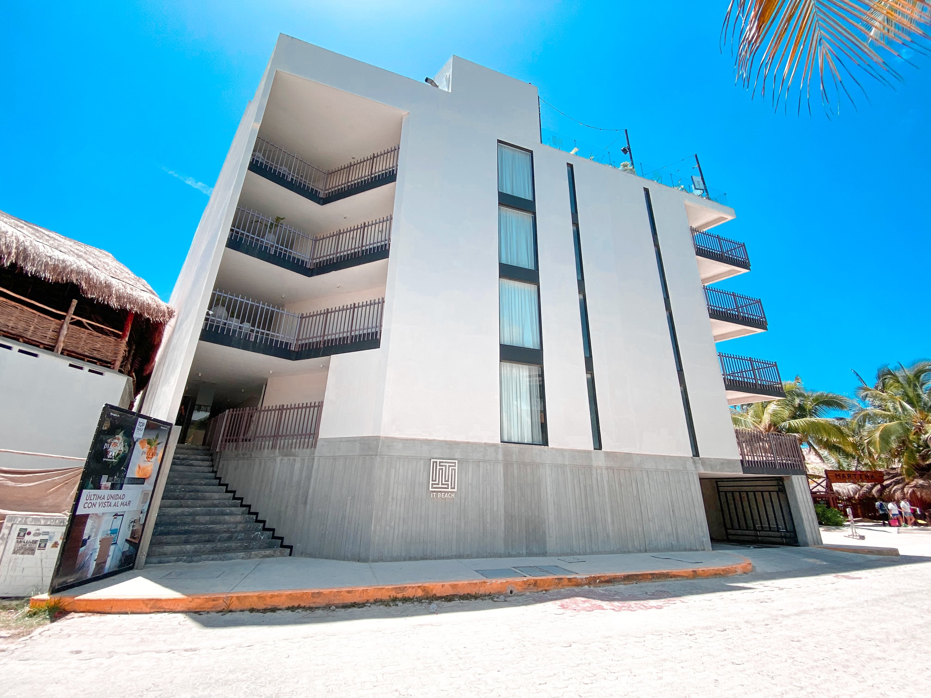 27. Amazing Ocean Front 2 Bedroom Penthouse In Playa Del Carmen.