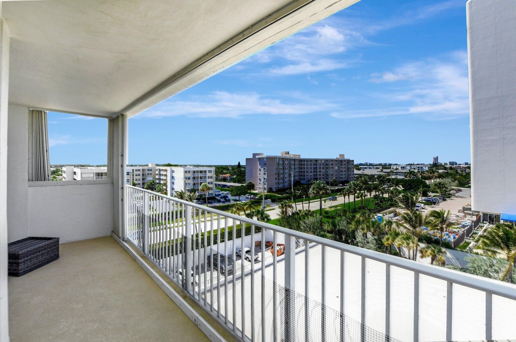 40. 3000 S Ocean Boulevard