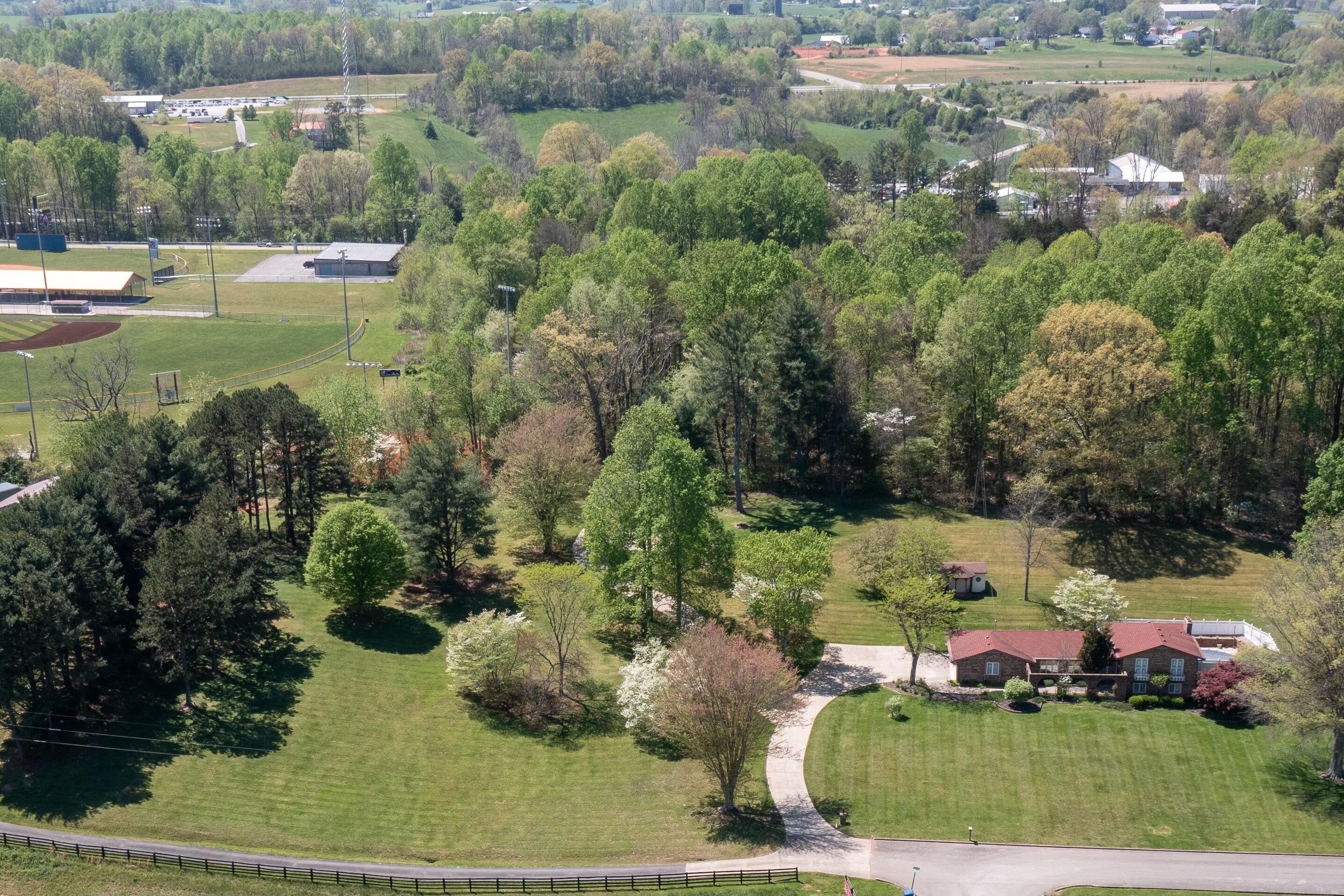 9. 0000 Merlin Avenue