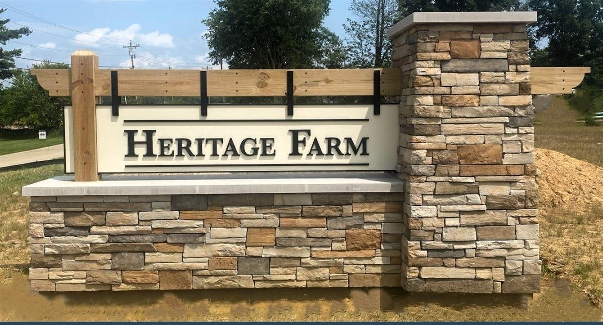 2. 3674 Heritage Farm Ln