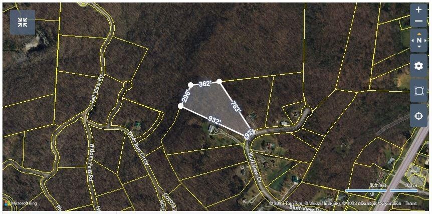 18. 7+ Acres Bluff View Dr