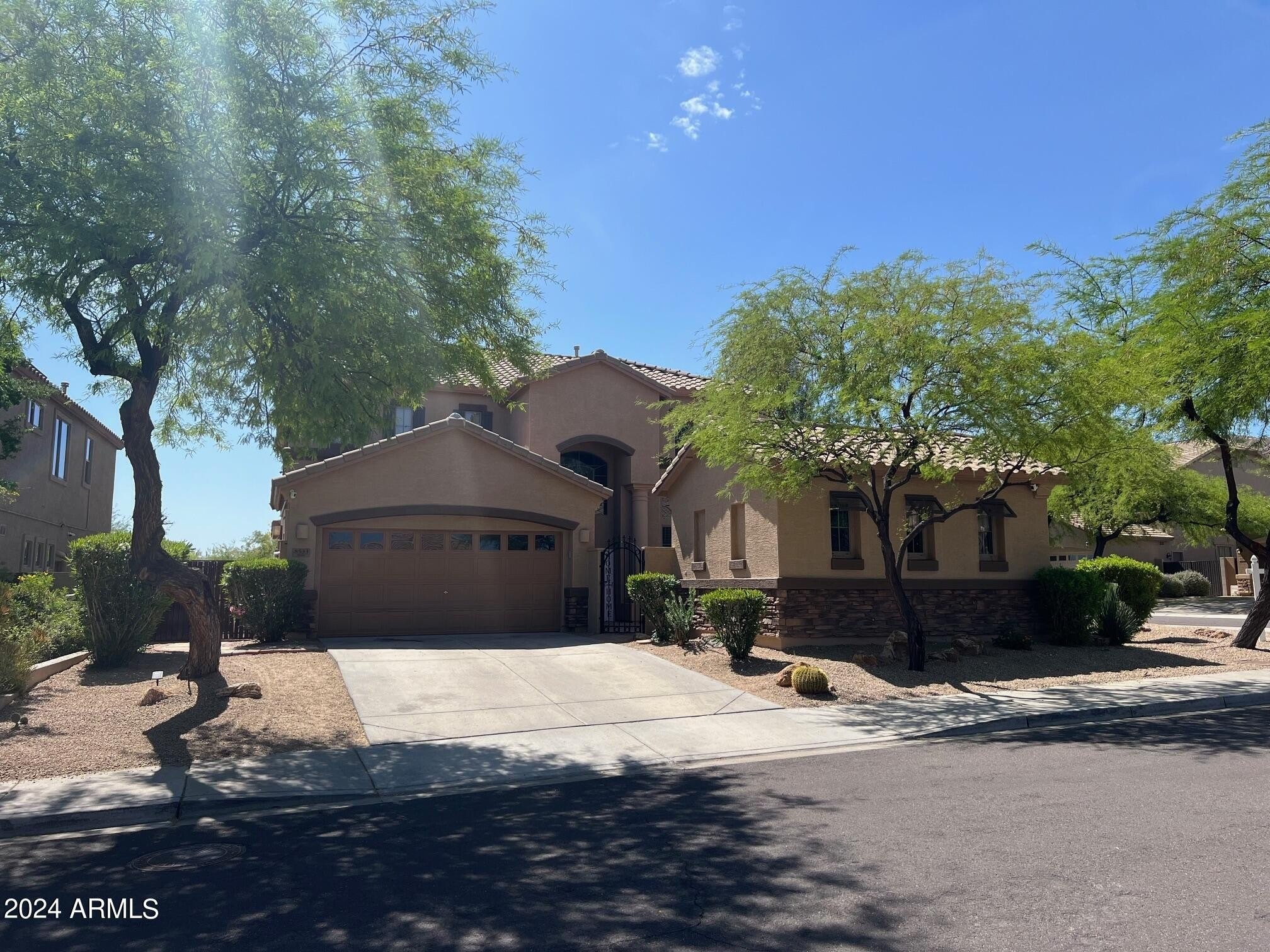 1. 8533 W Desert Elm Lane