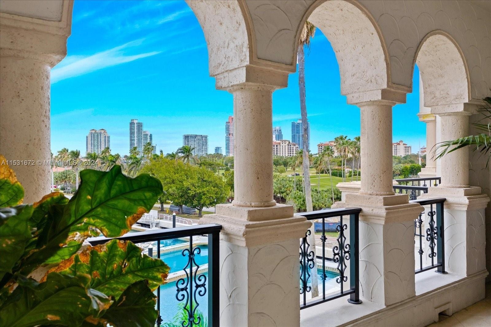 6. 2542 Fisher Island Dr