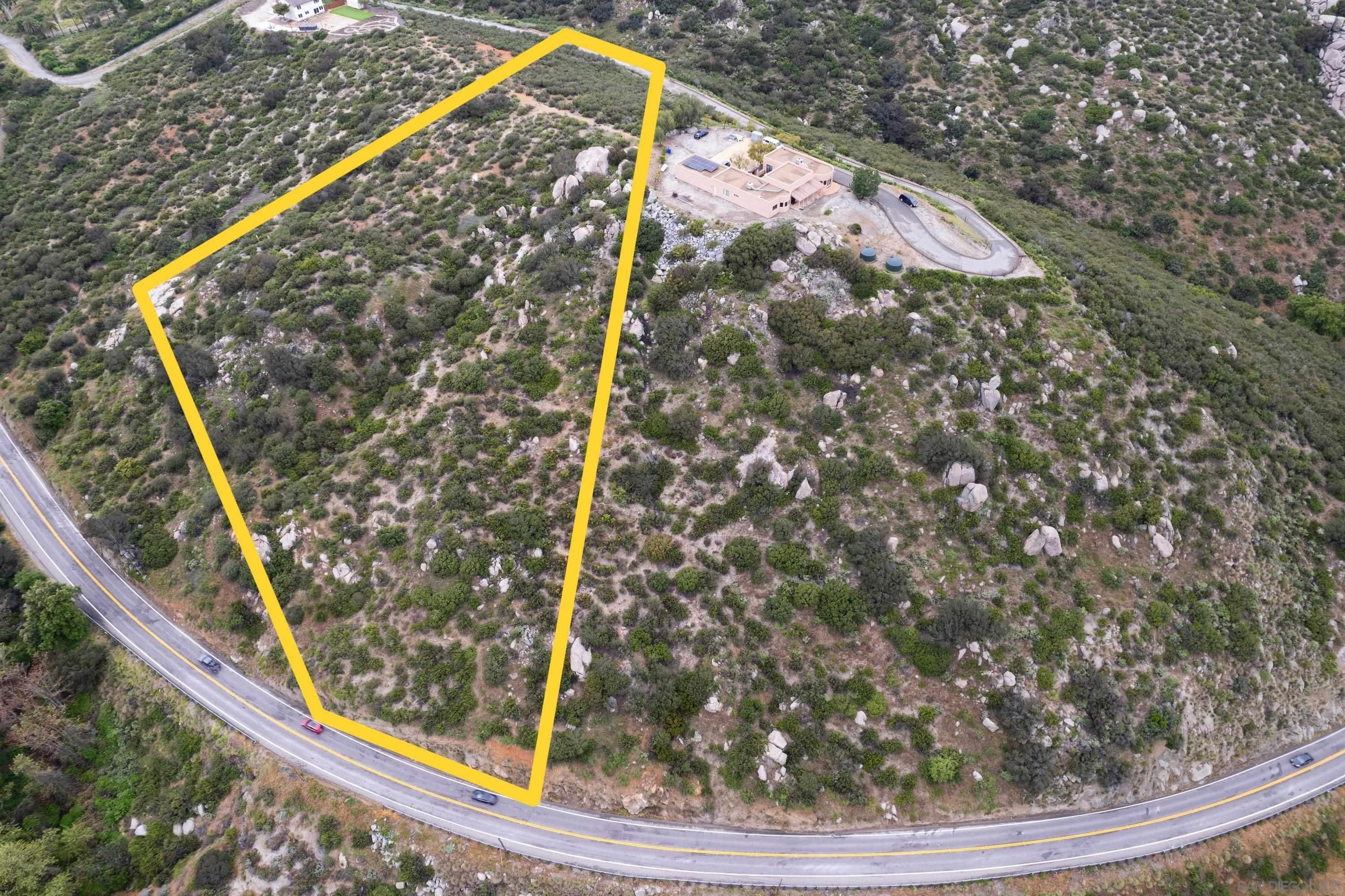3. 4.47 Acres On Valley Center Rd