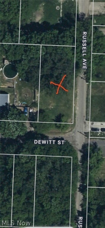 2. Dewitt Street