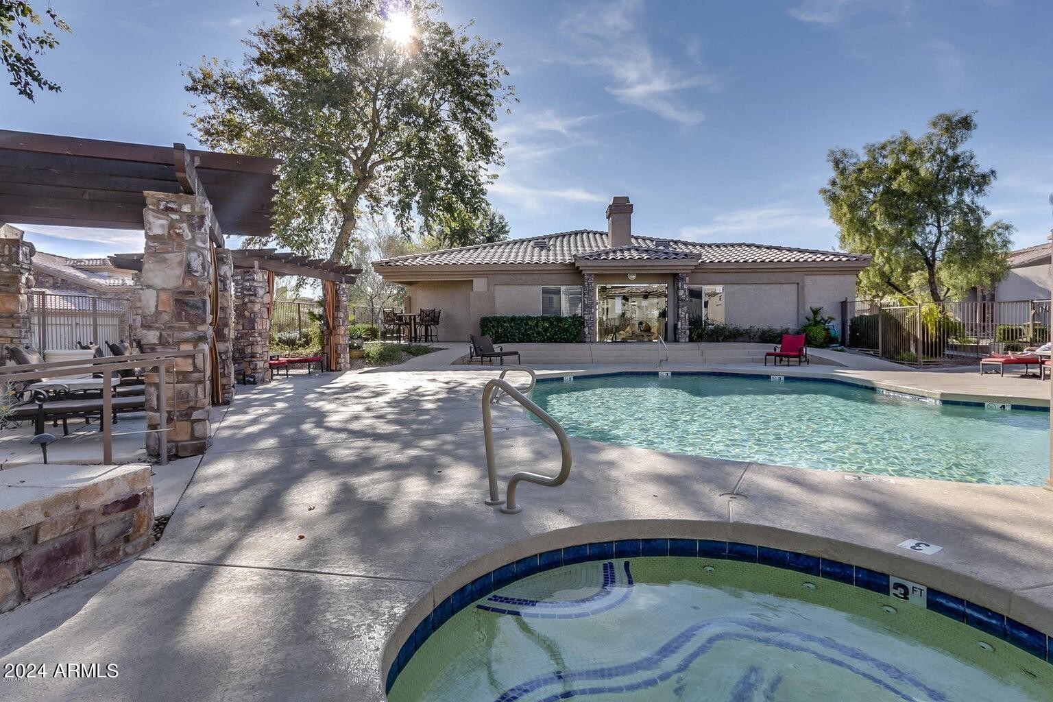 38. 13700 N Fountain Hills Boulevard