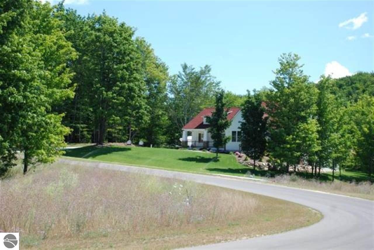 9. Lot 71 Leelanau Highlands