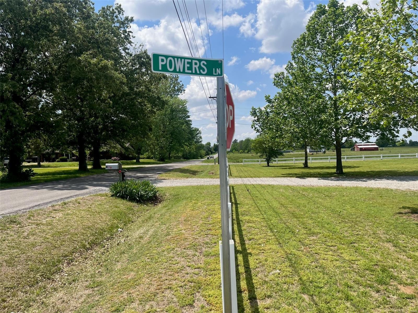 17. 9 Powers Lane