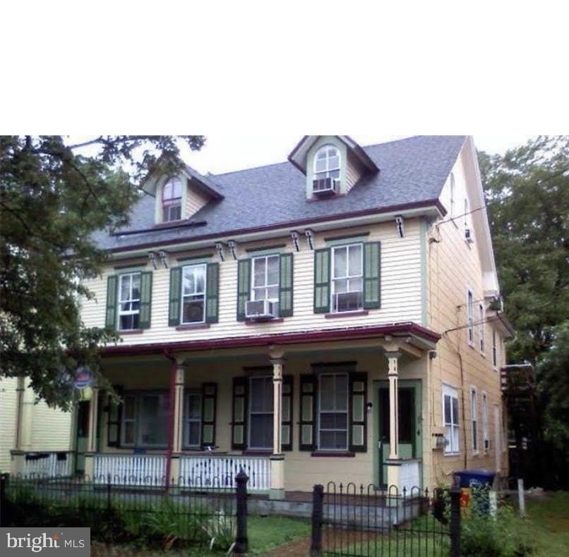 1. 84-86 Pine Street