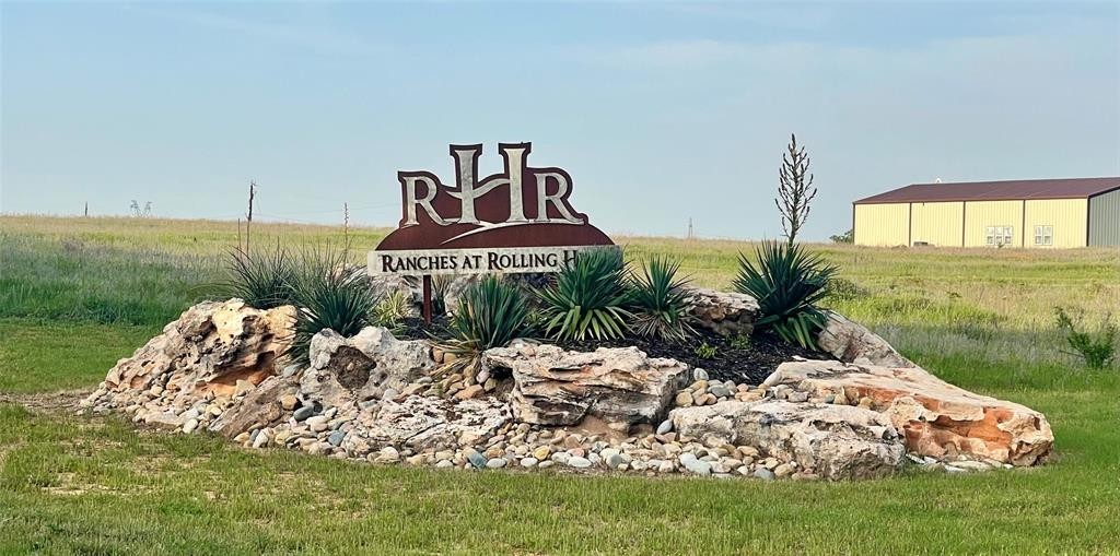1. 260 Rolling Ranch Boulevard