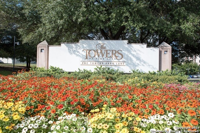 2. 1 Towers Park Ln