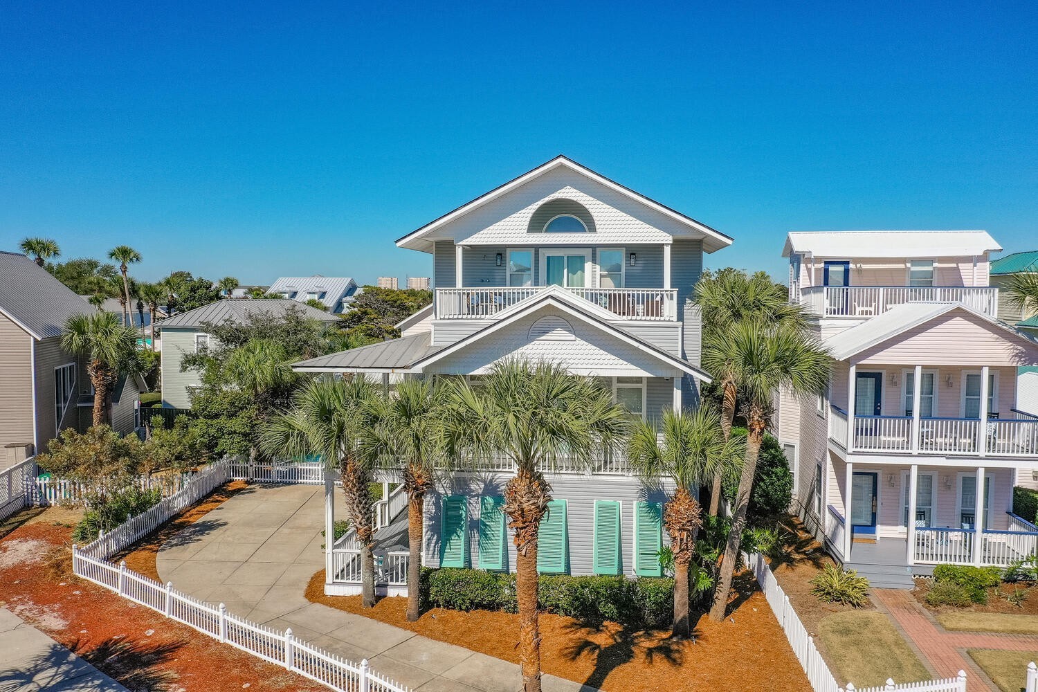 2. 4489 Ocean View Drive