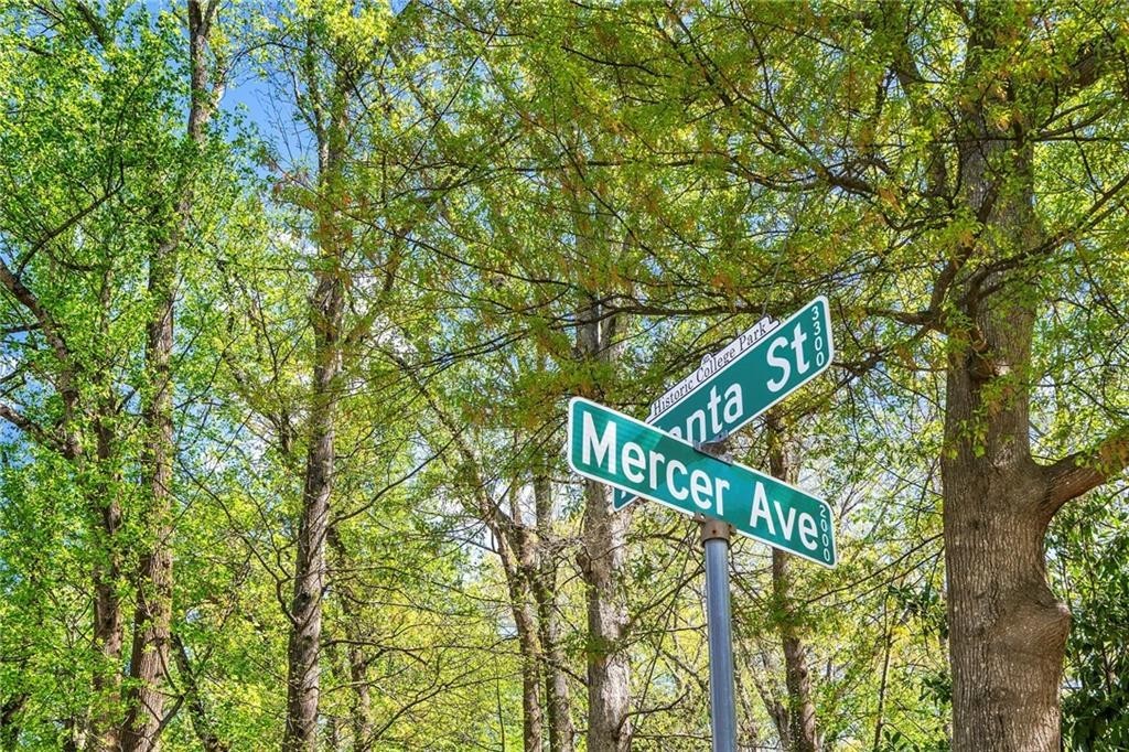 2. 2034 Mercer Avenue