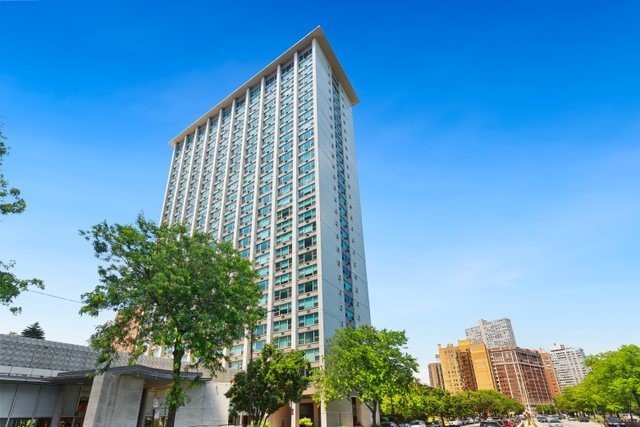 1. 3600 N Lake Shore Drive