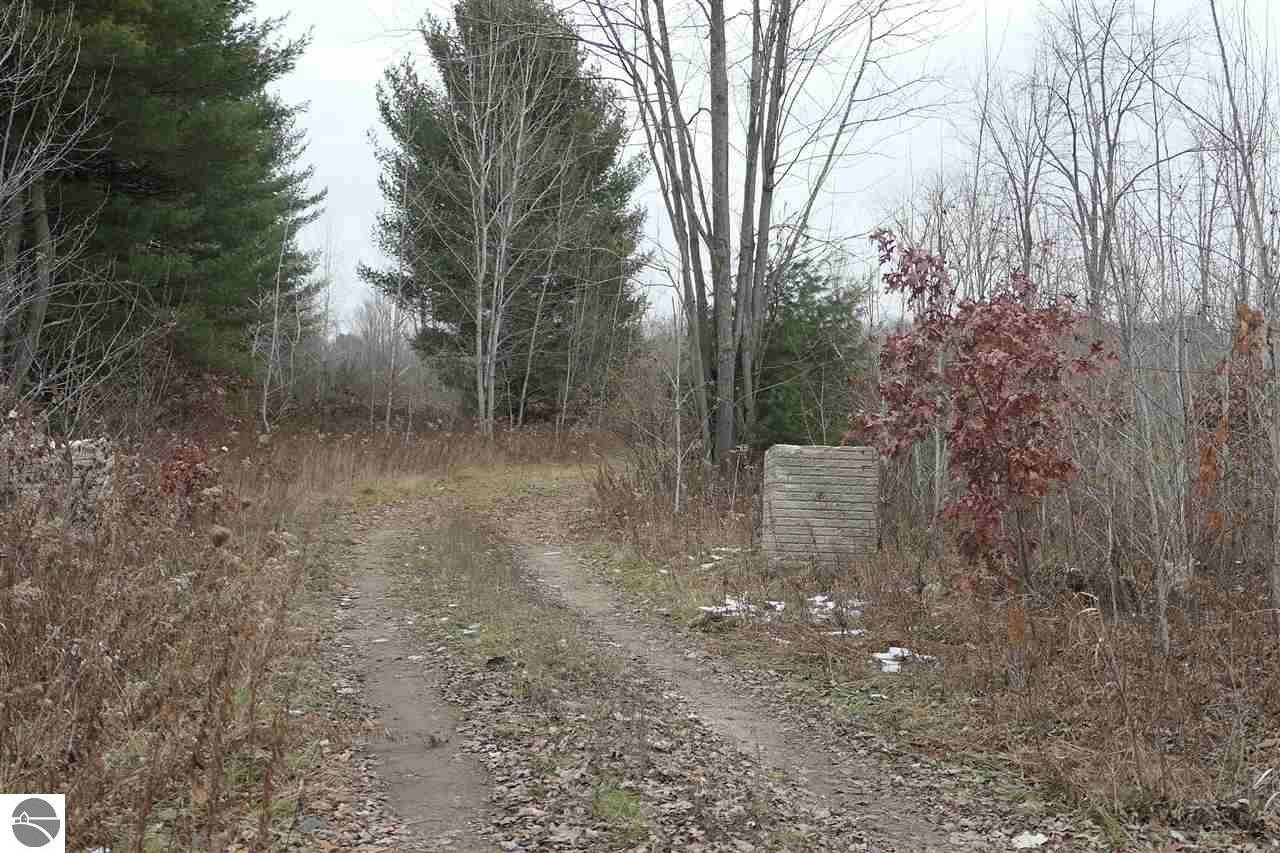 1. Tbd E Pickard Road