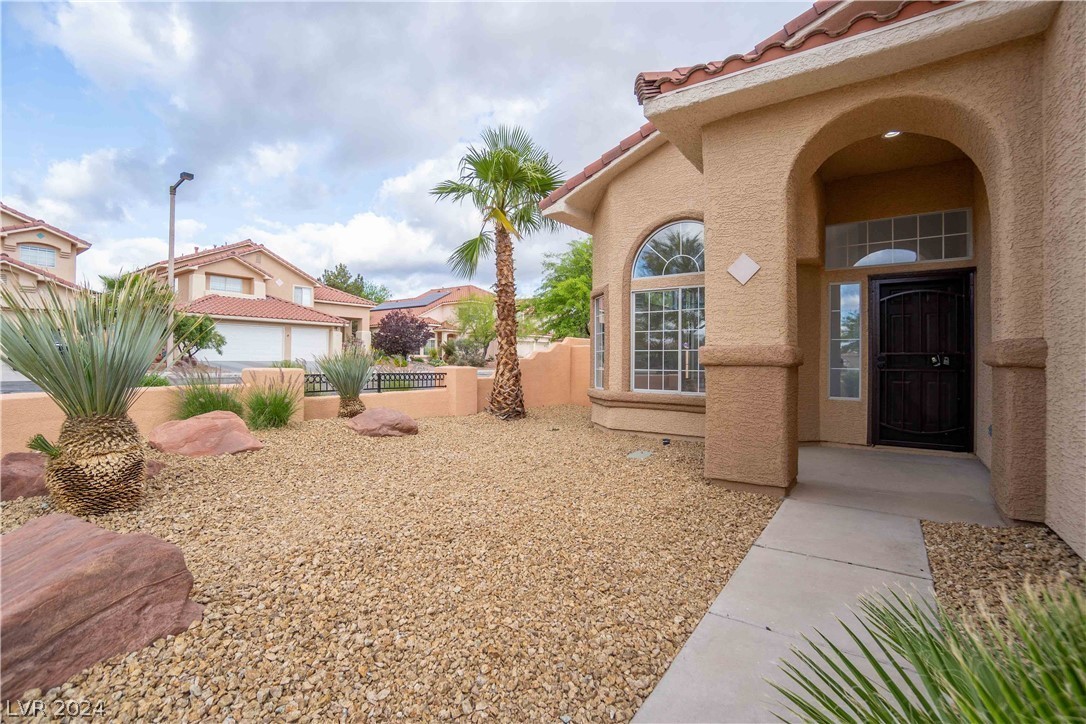 4. 8336 Sedona Sunrise Drive