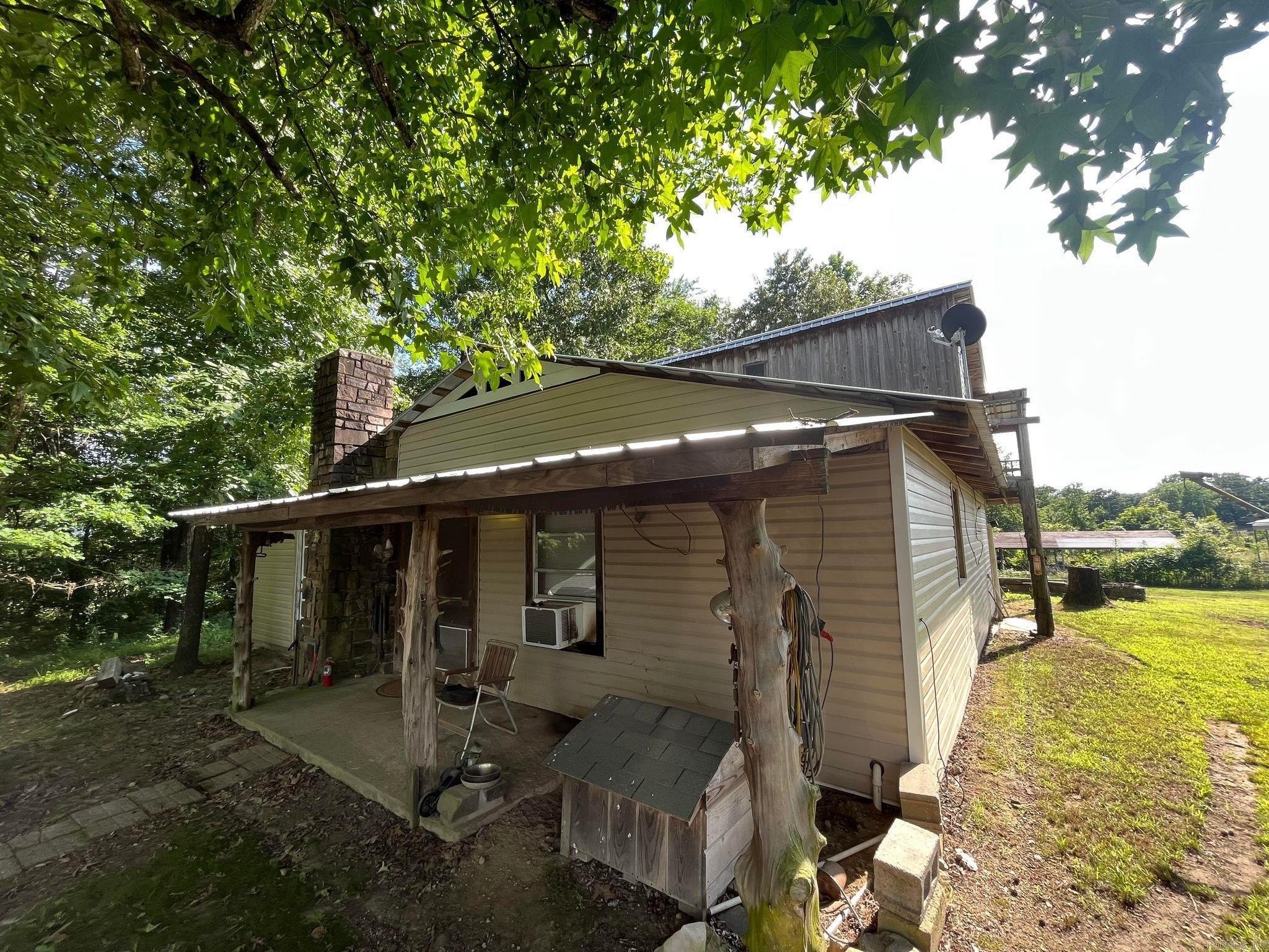 1. 798 Polk Road 194