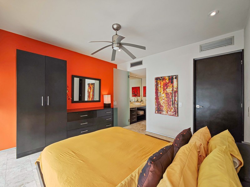 16. Oppulent And Luxurious Condo At Magia