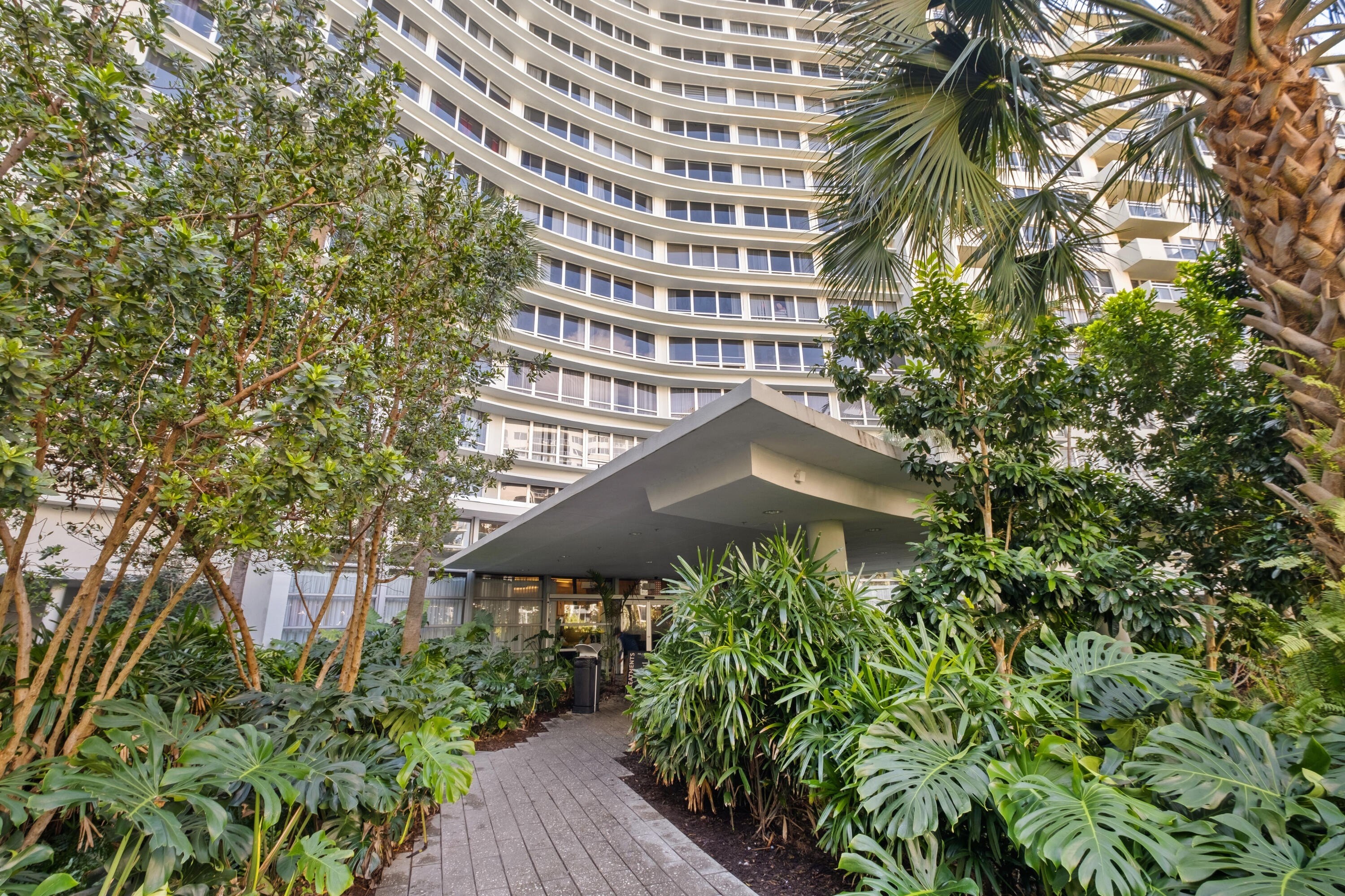 5. 1500 Bay Road