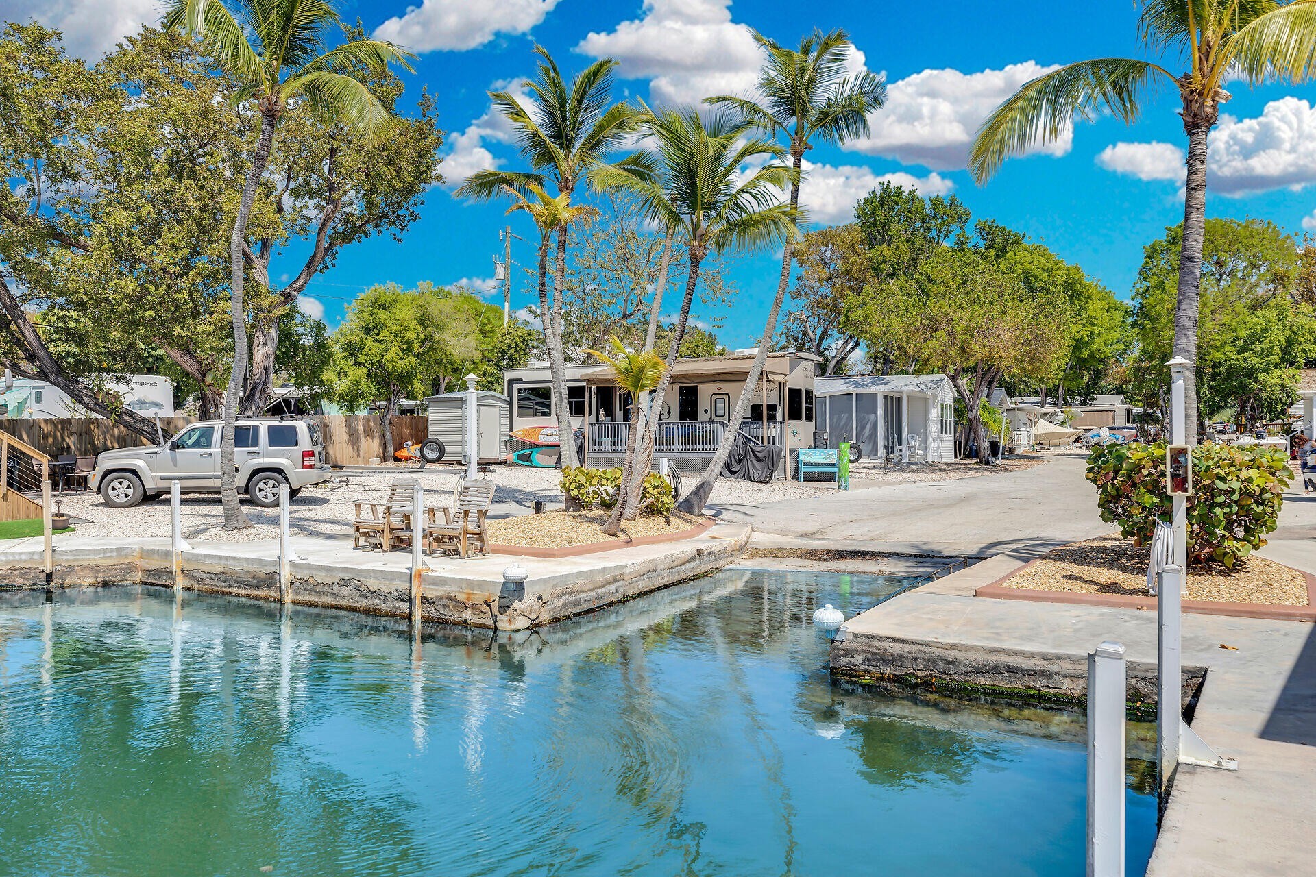 25. 101620 Overseas Highway