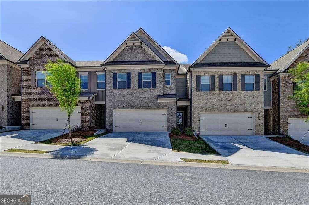 1. 2607 Pearl Ridge Trace