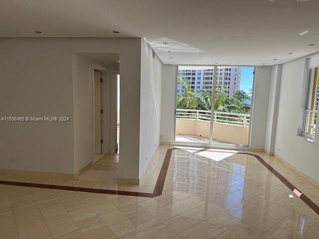 4. 888 Brickell Key Dr