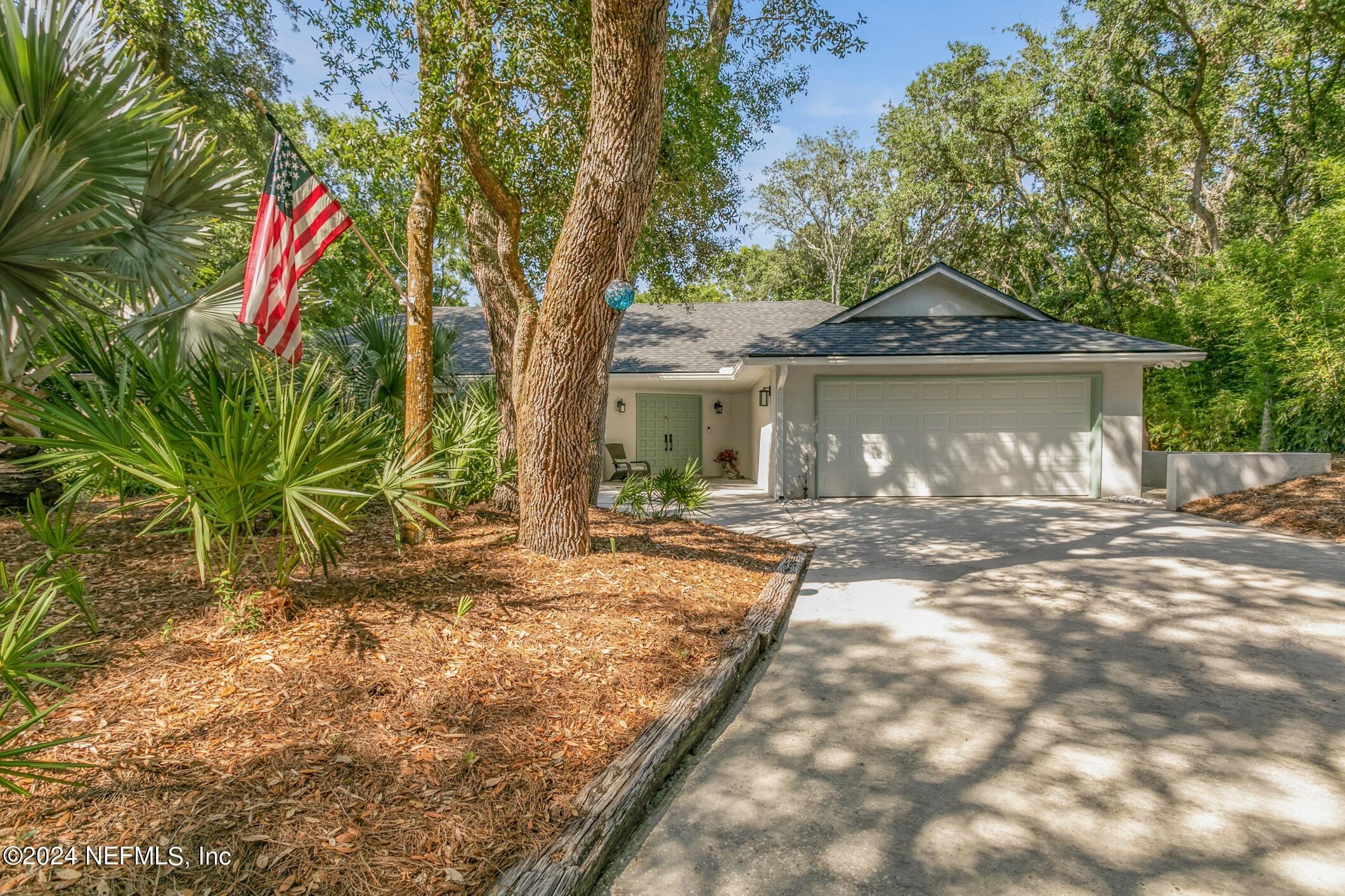 1. 1911 Sea Oats Drive