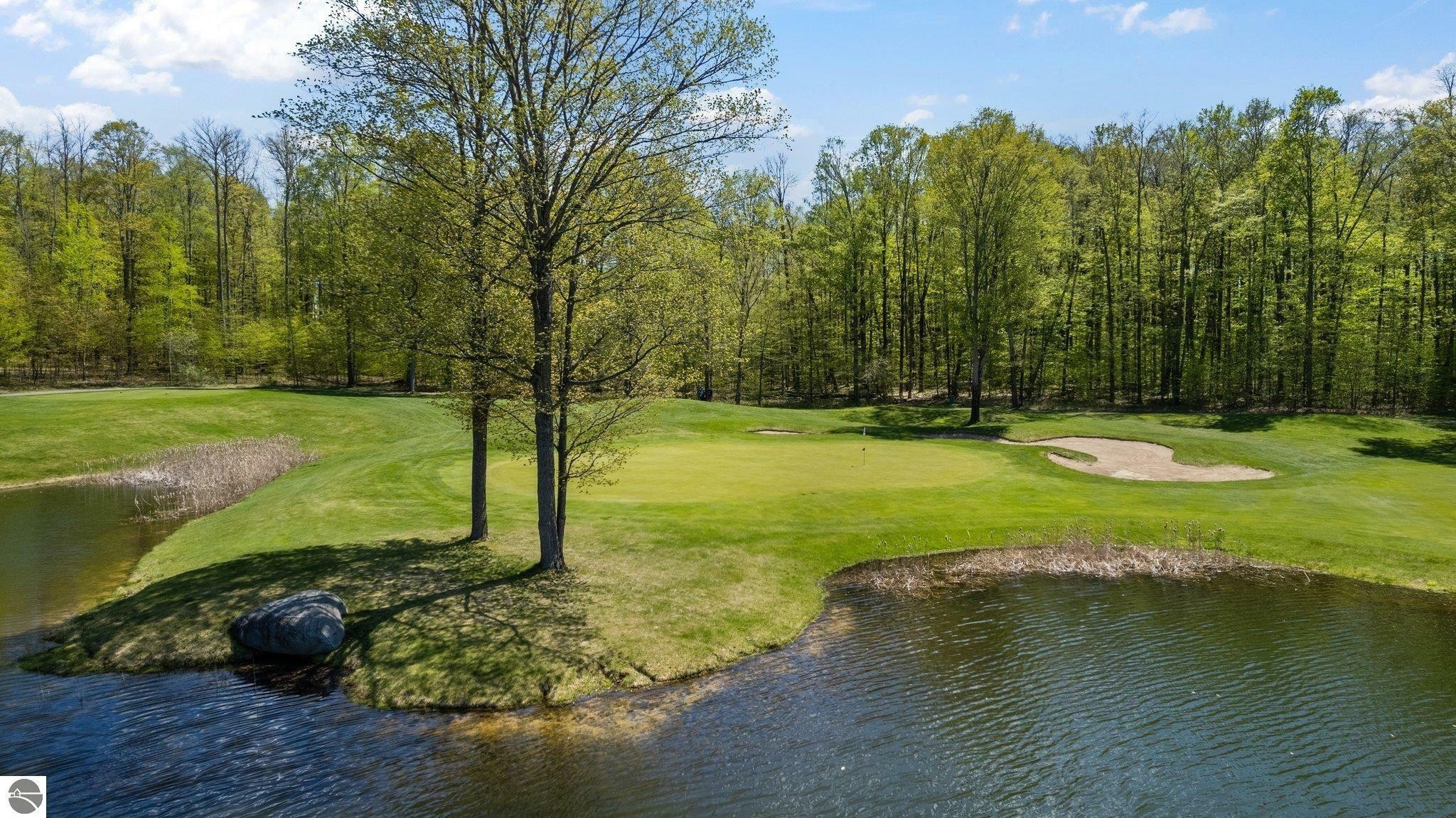 13. Lot 33 Crooked Stick