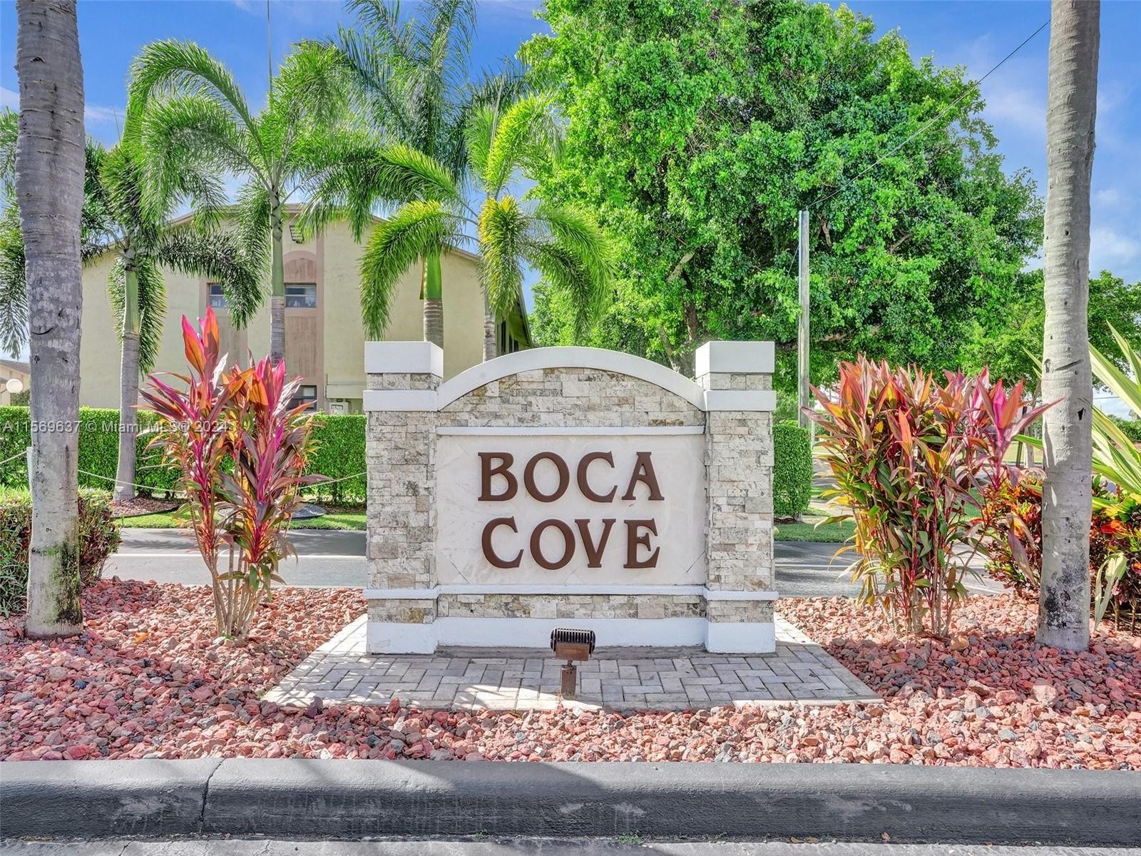 29. 9480 Boca Cove Cir