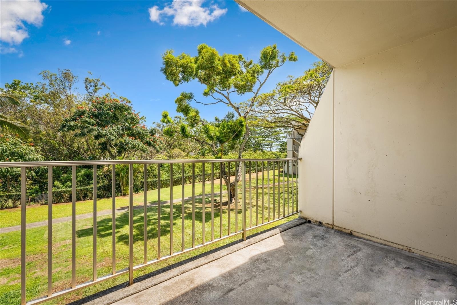 13. 95-2035 Waikalani Place B203