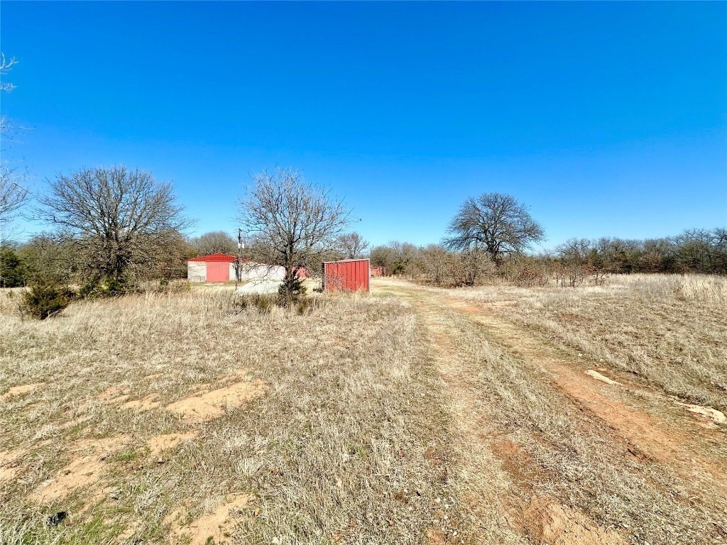 8. 00 S 3440 16acres Road