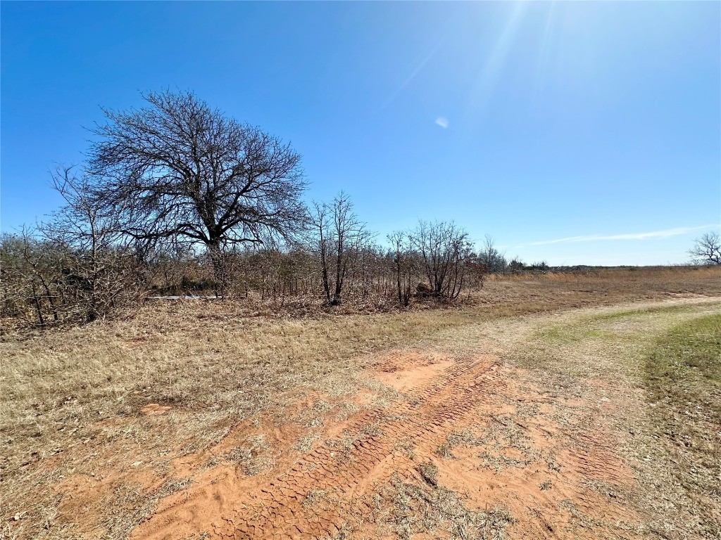 7. 00 S 3440 16acres Road