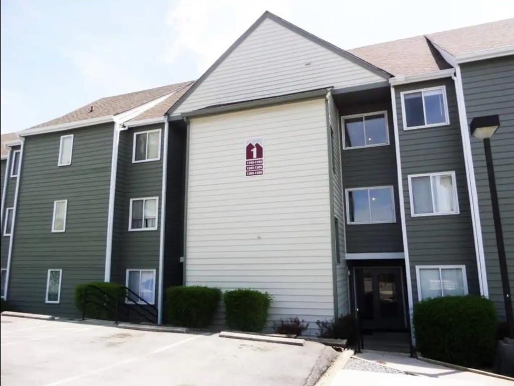 1. 1260 Ski View Dr Unit 1305