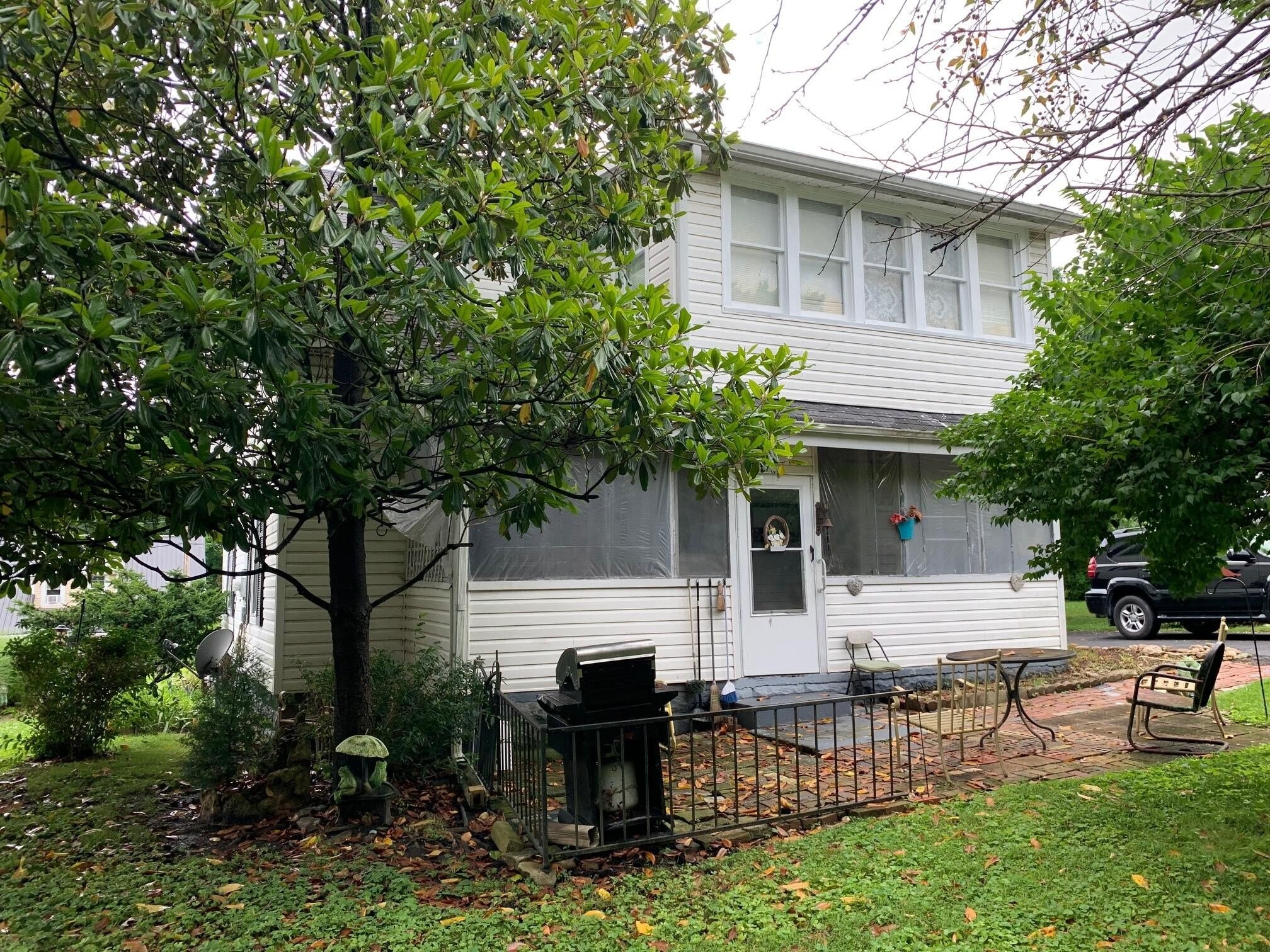 11. 104 Logan Avenue