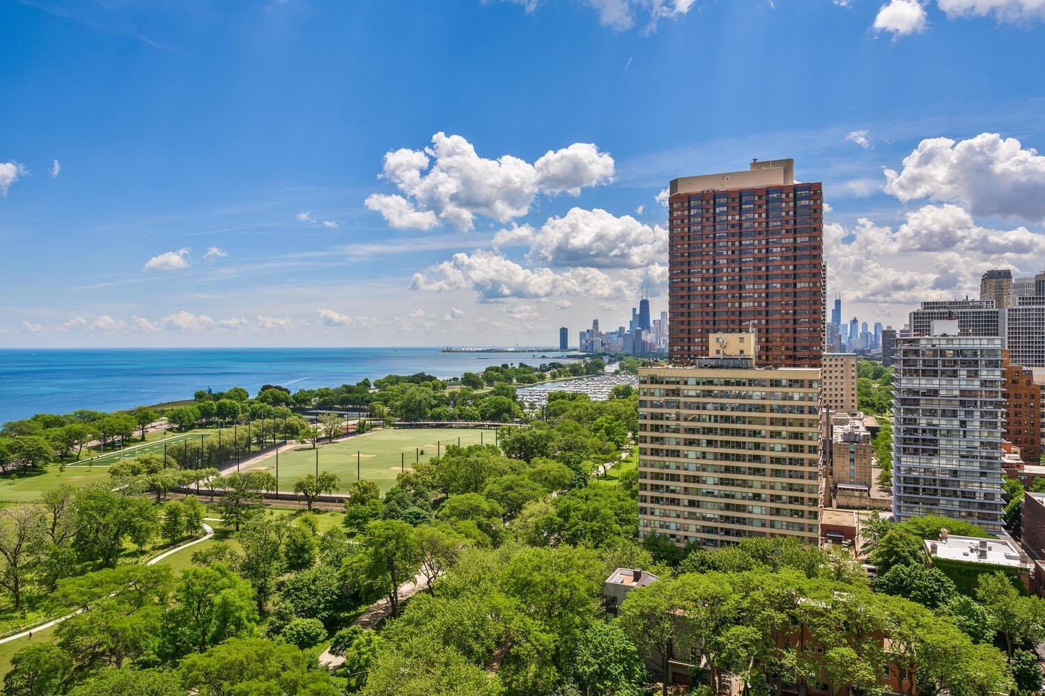 18. 3100 N Lake Shore Drive