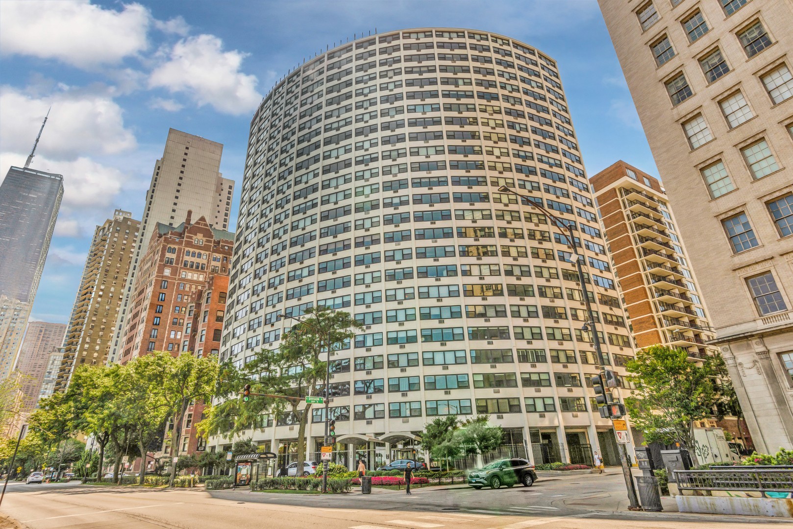 1. 1150 N Lake Shore Drive