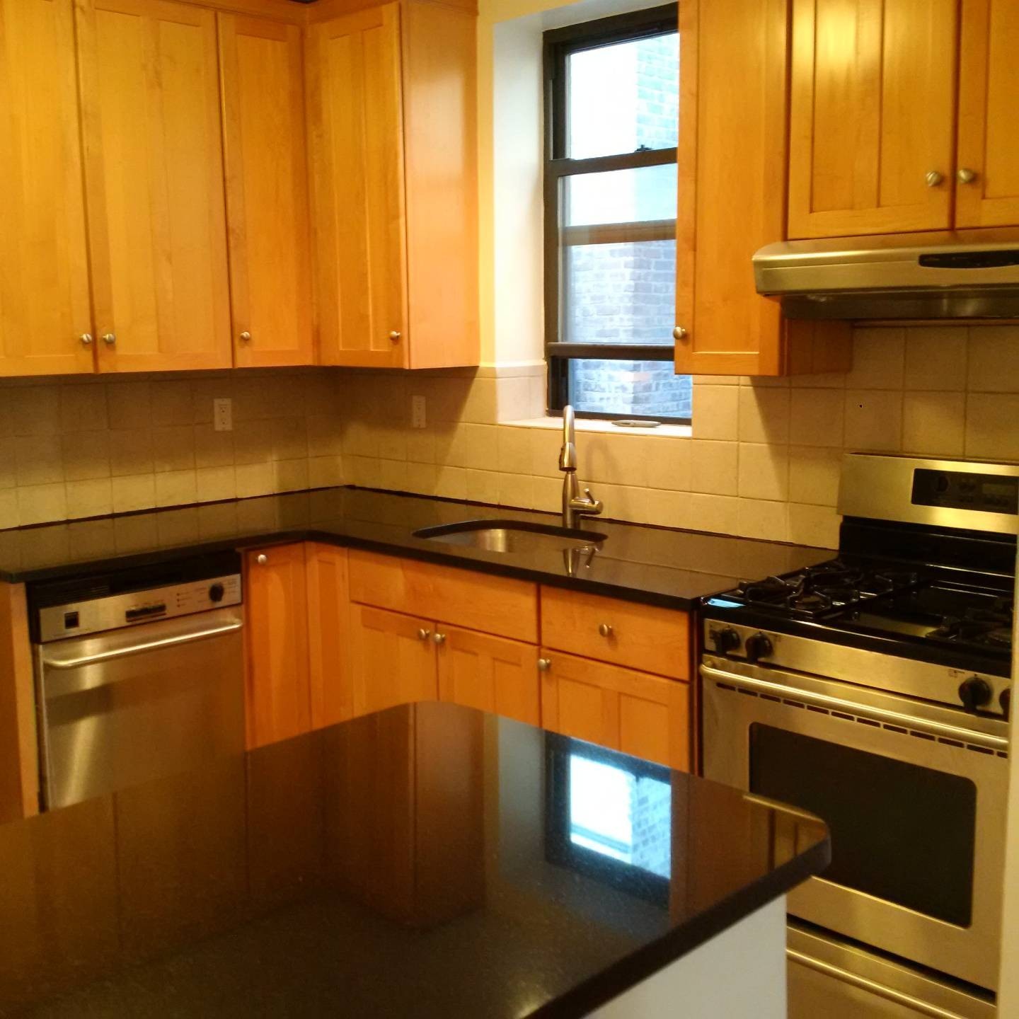 6. Centrally Located Excellent Condition Bay Ridge