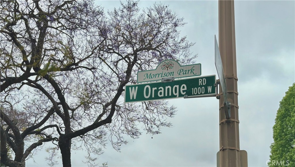 3. 1011 W Orange Road