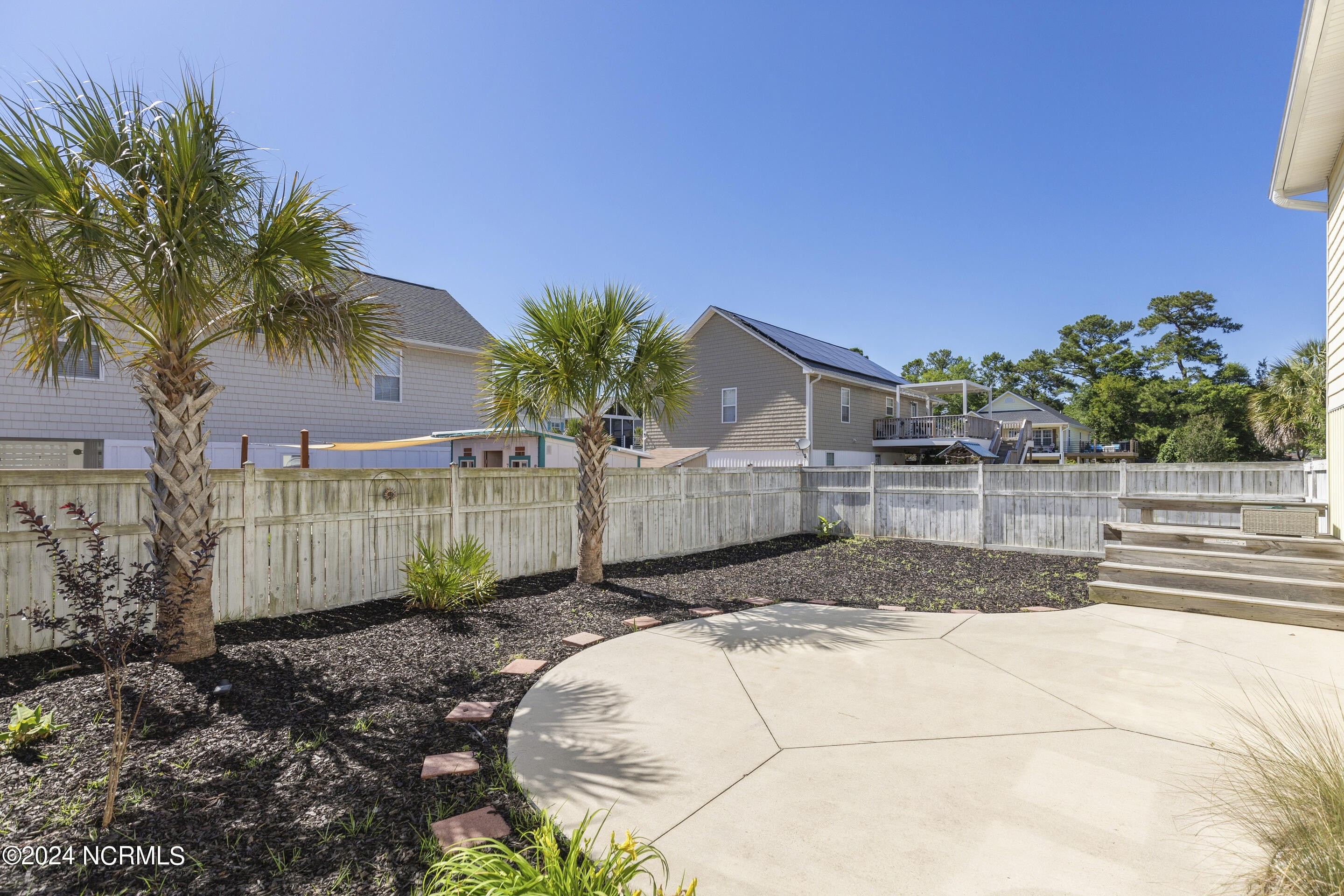 38. 725 Ocracoke Drive